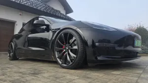 Tesla Model 3 Langstreckenbatterie Allradantrieb Dual Motor Performance 2019