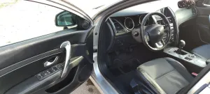 Renault Latitude (SM5) 2.0 dCi 2011