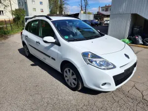 Renault Clio III 1.2 16V 75 Expression 2012
