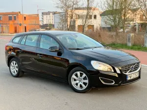 Volvo V60 I 2012
