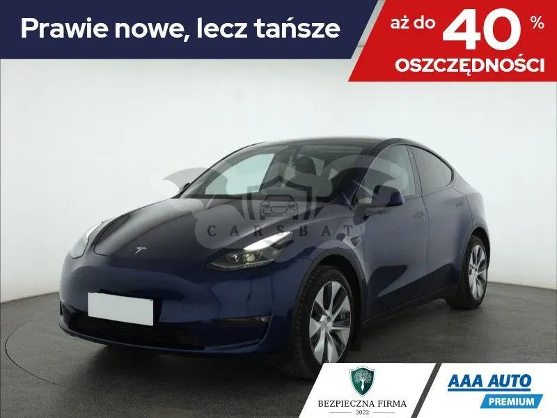 Tesla Model y 2021