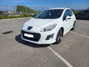 Peugeot 308 T7 2012