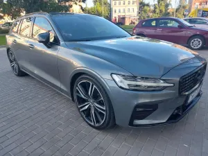 Volvo V60 II D4 Geartronic R-Design 2018