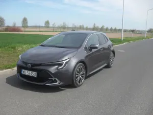 Toyota Corolla Seria E21 1.8 Hybrid Style 2024