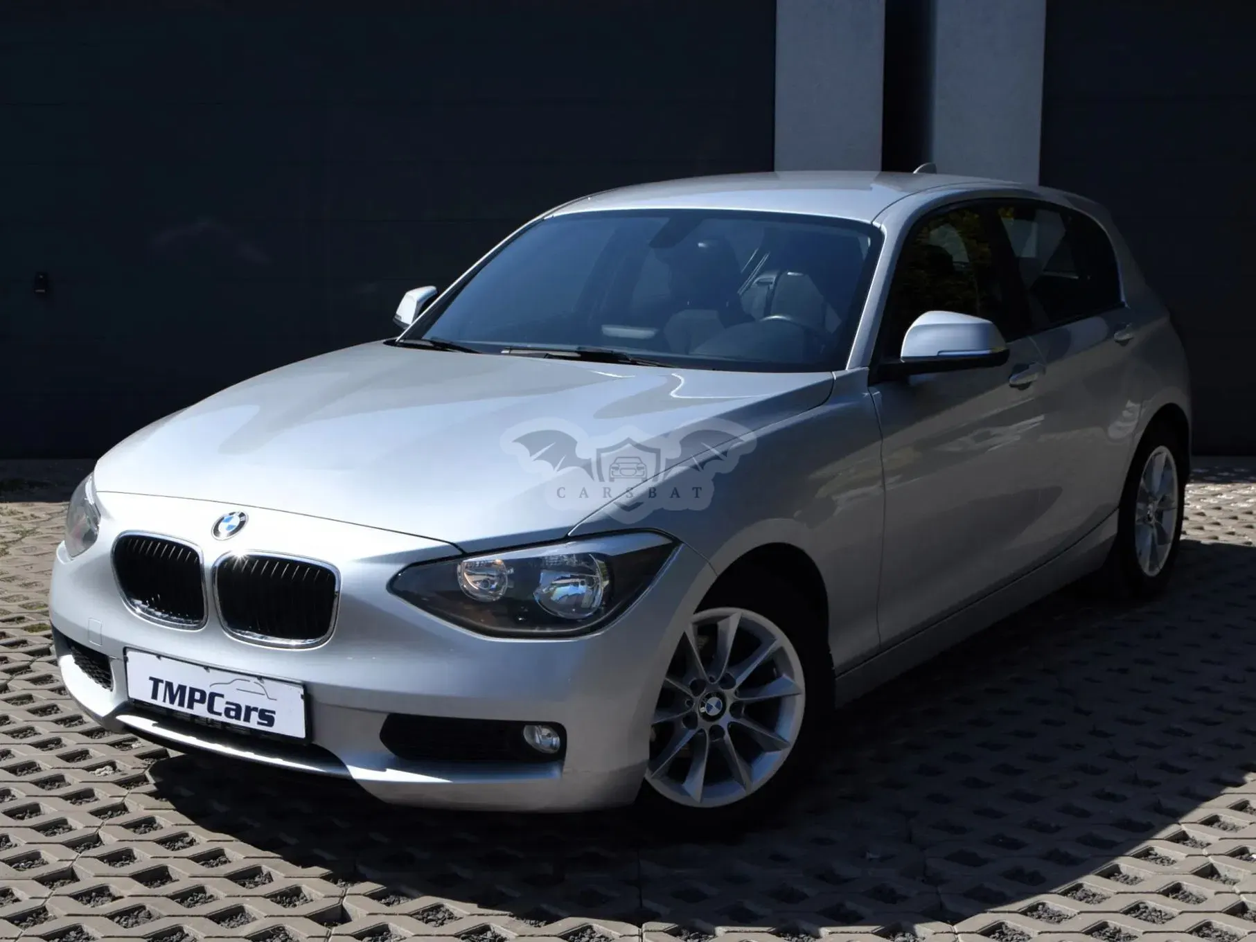 BMW 1 Series F20/F21 116d EfficientDynamics Edition 2012