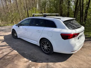 Toyota Avensis III 2.0 D-4D Selection 2016