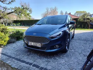 Ford S-Max II 2.0 EcoBlue Twin-Turbo Titanium 2019