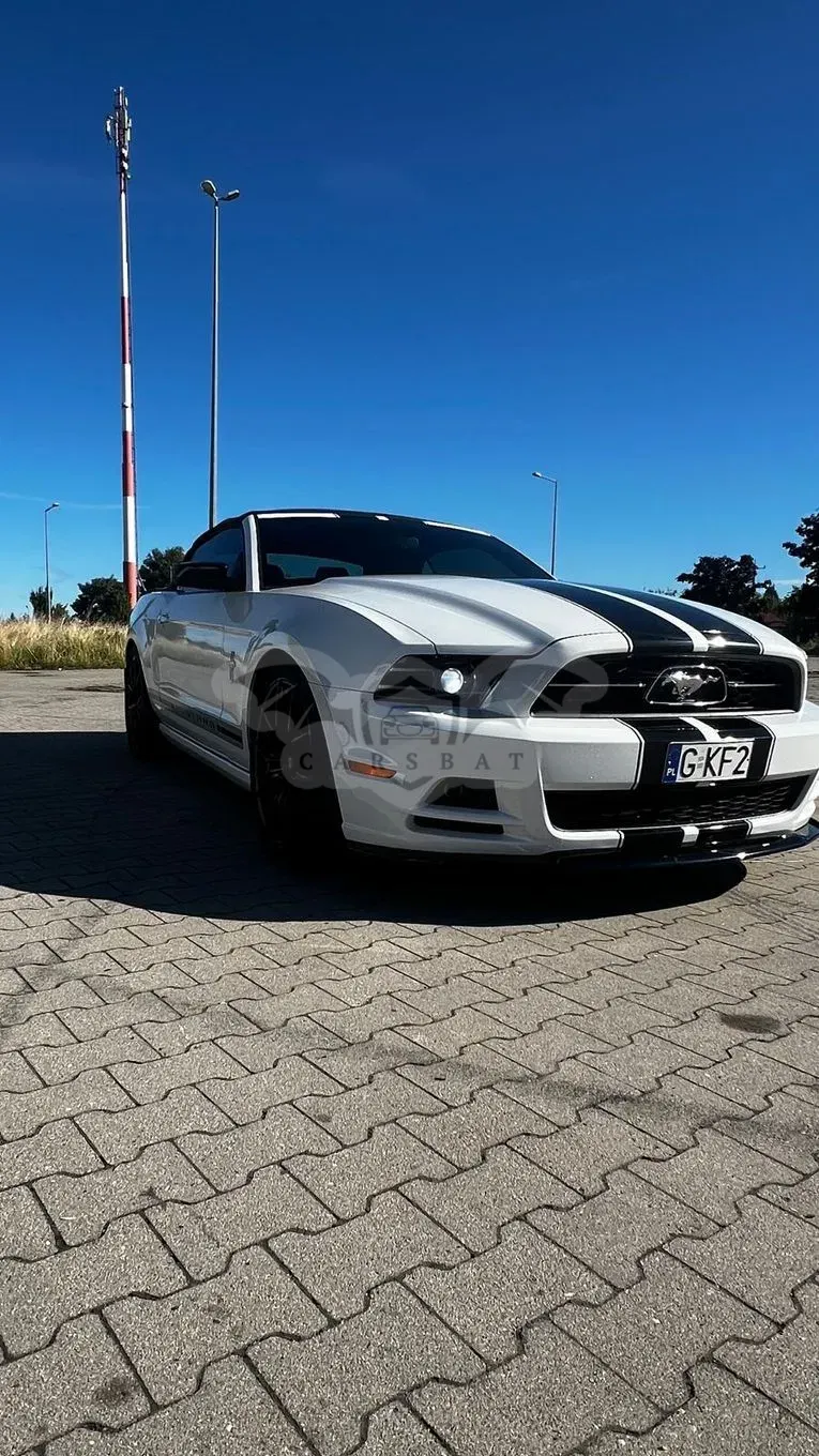 Ford Mustang 3.7 V6 Premium 2014