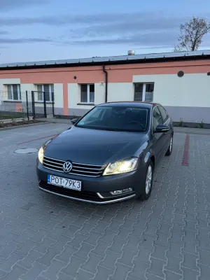 Volkswagen Passat B7 2.0 TDI BlueMotion Technology Comfortline 2012