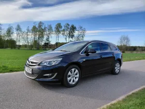 Opel Astra J 1.4 T Cosmo 2014
