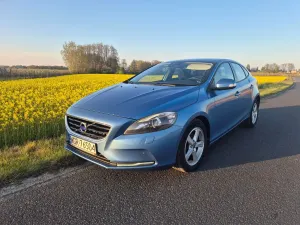 Volvo V40 II D2 Base 2014