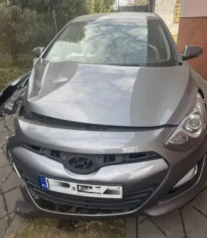 Hyundai i30 II blue 1.6 GDI YES Silver 2012