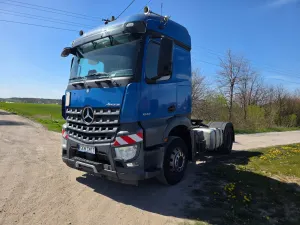 Mercedes-Benz Arocs 2016