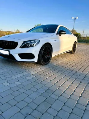 Mercedes-Benz C W205 200 4Matic 9G-TRONIC AMG Line 2018