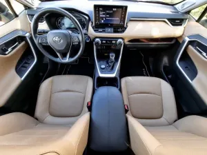 Toyota Rav4 V 2.5 Hybrid Executive 4x4 2022