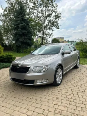 Skoda Superb II 3.6 FSI 4x4 L&K DSG 2013
