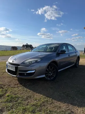 Renault Laguna III 2.0 dCi Tech Run 2012