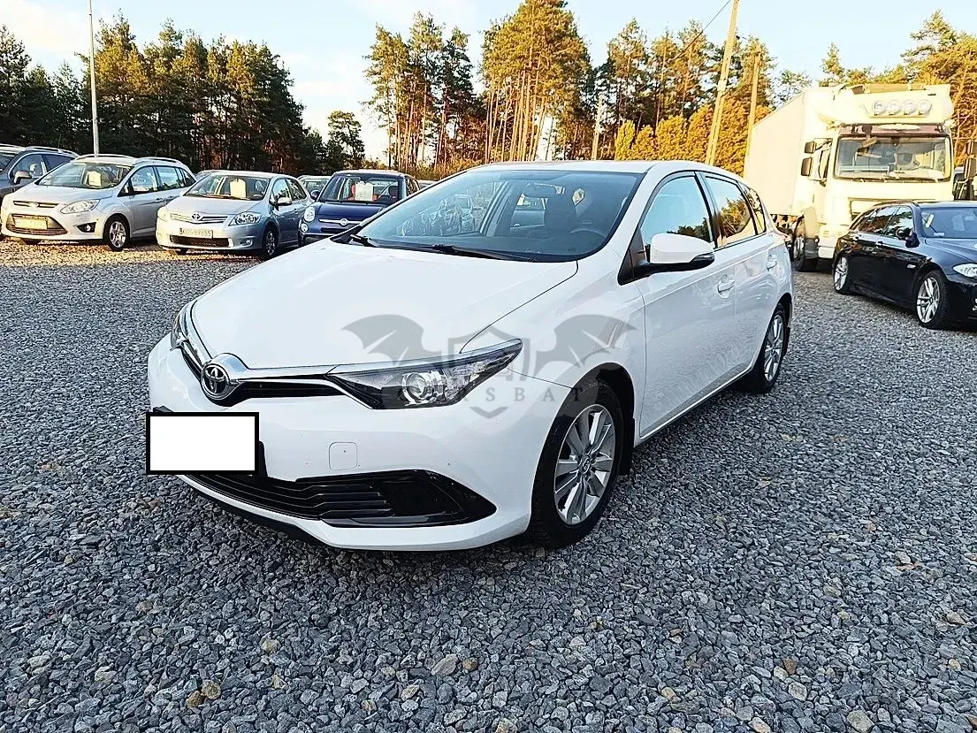 Toyota Auris II 1.33 VVT-i Active 2015