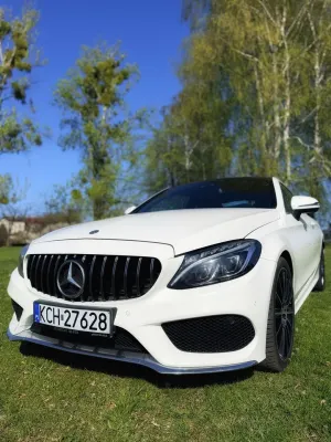 Mercedes-Benz C W205 200 4Matic 9G-TRONIC AMG Line 2017