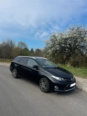 Toyota Auris II 2015