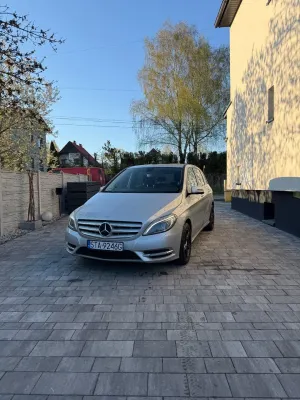 Mercedes-Benz B W246 180 CDI (BlueEFFICIENCY) 2011