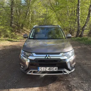 Mitsubishi Outlander III 2.0 Instyle + 4WD CVT 2019