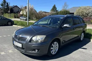Toyota Avensis II 1.8 VVT-i 2007