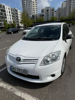 Toyota Auris I 1.4 D-4D Premium 2012
