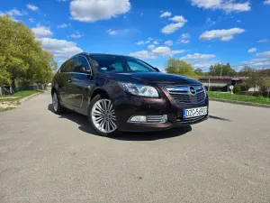 Opel Insignia A 2.0 CDTI Cosmo 4x4 2012