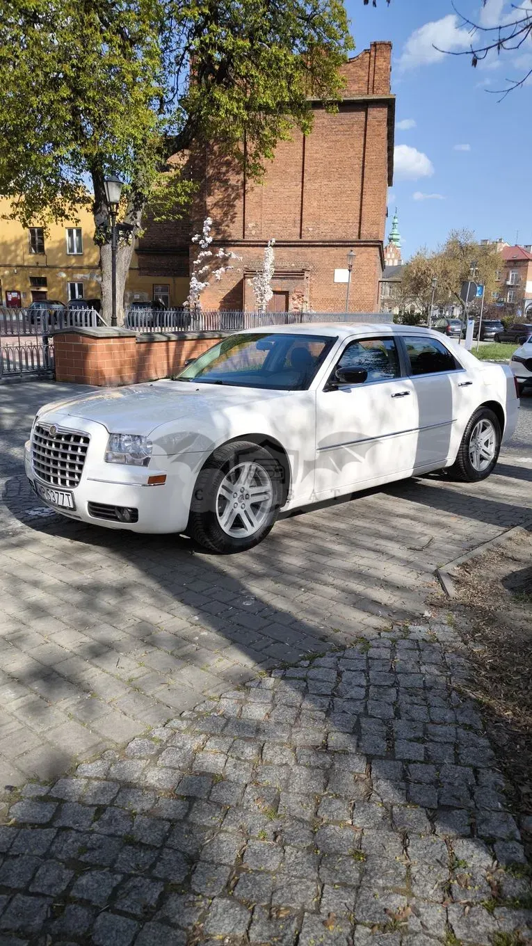Chrysler 300C 2.7 V6 2010
