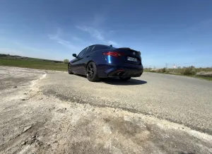 Alfa Romeo Giulia 2.0 Turbo 16V AT8 Veloce Ti 2017