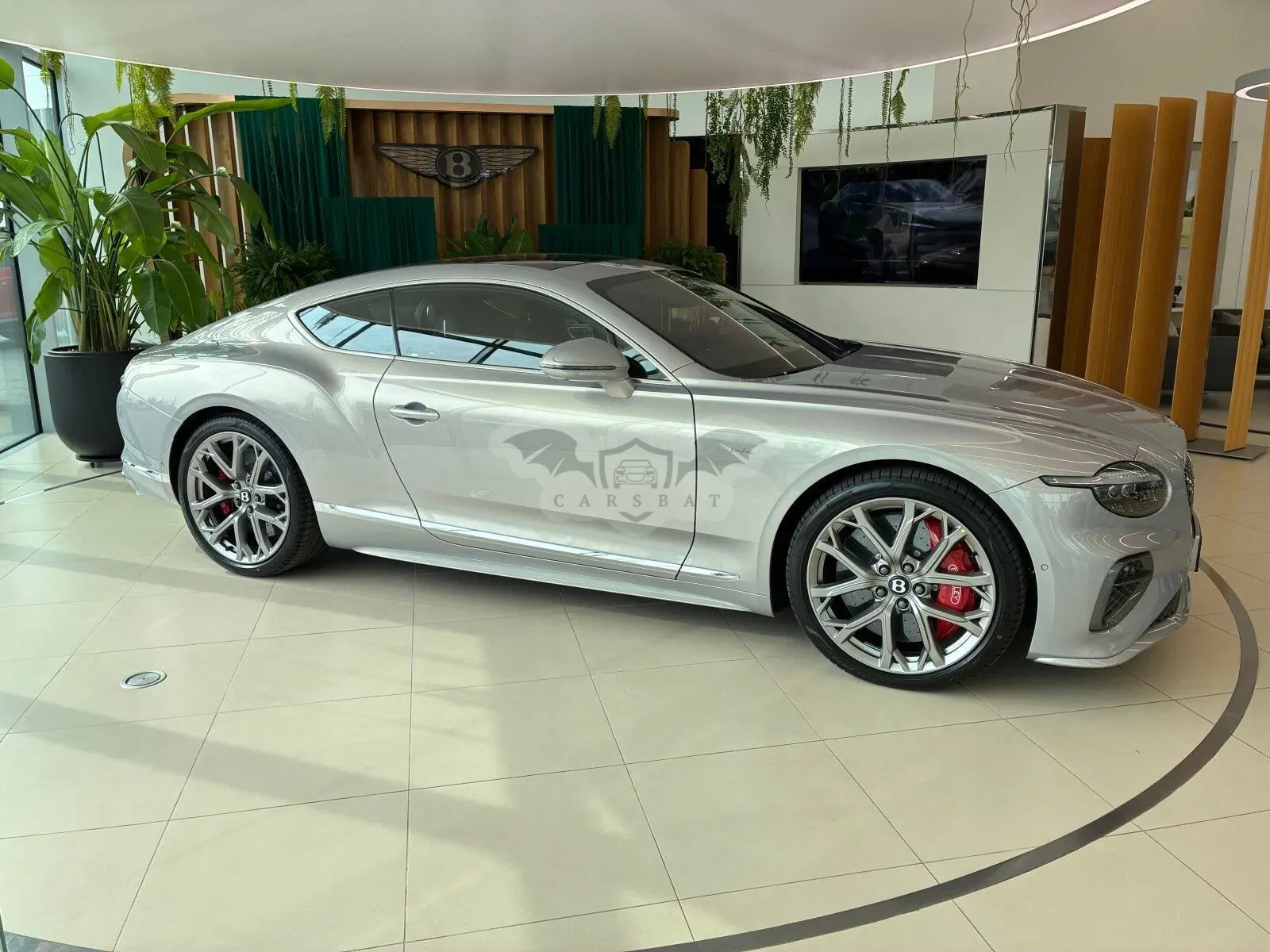 Bentley Continental 2025