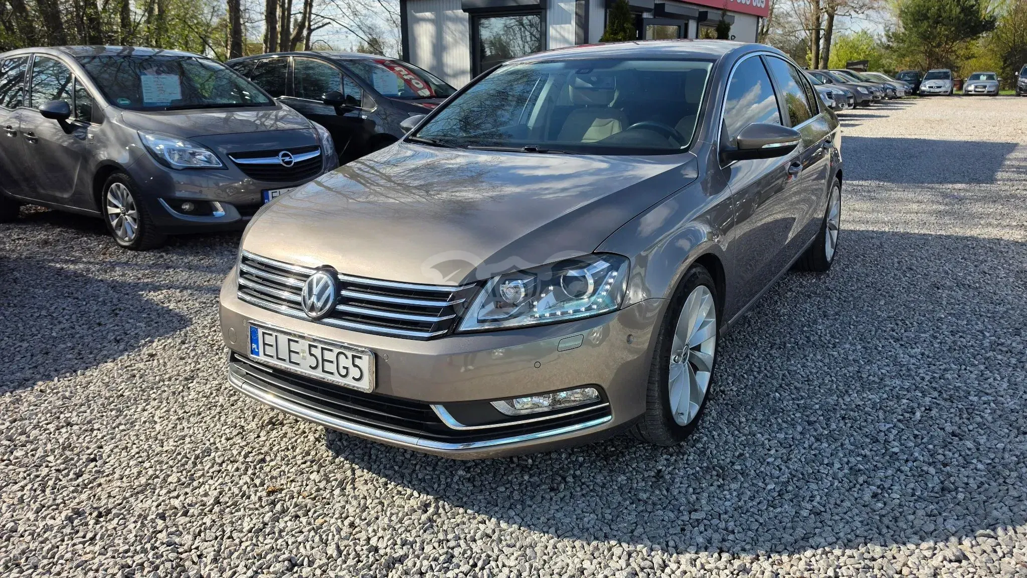 Volkswagen Passat B7 2.0 TDI Highline DSG 2011