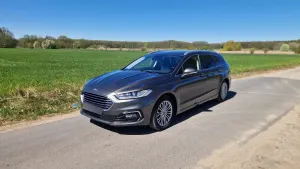 Ford Mondeo Mk5 2.0 Hybrid Executive Plus 2021