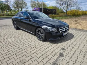 Mercedes-Benz E W213 220 d 4-Matic 9G-TRONIC 2017