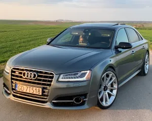 Audi A8 D4 4.0 TFSI cylinder on demand quattro tiptronic 2015