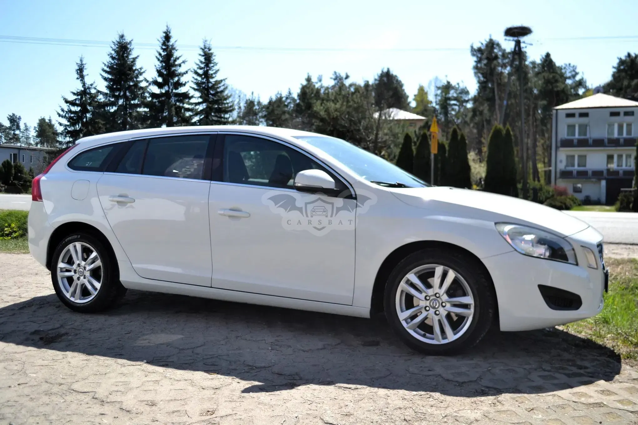 Volvo V60 I DRIVe Momentum 2013