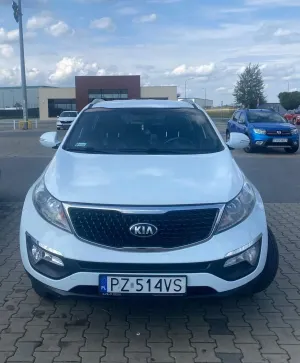 Kia Sportage III ver-1-7-crdi-business-line-m-2wd 2015