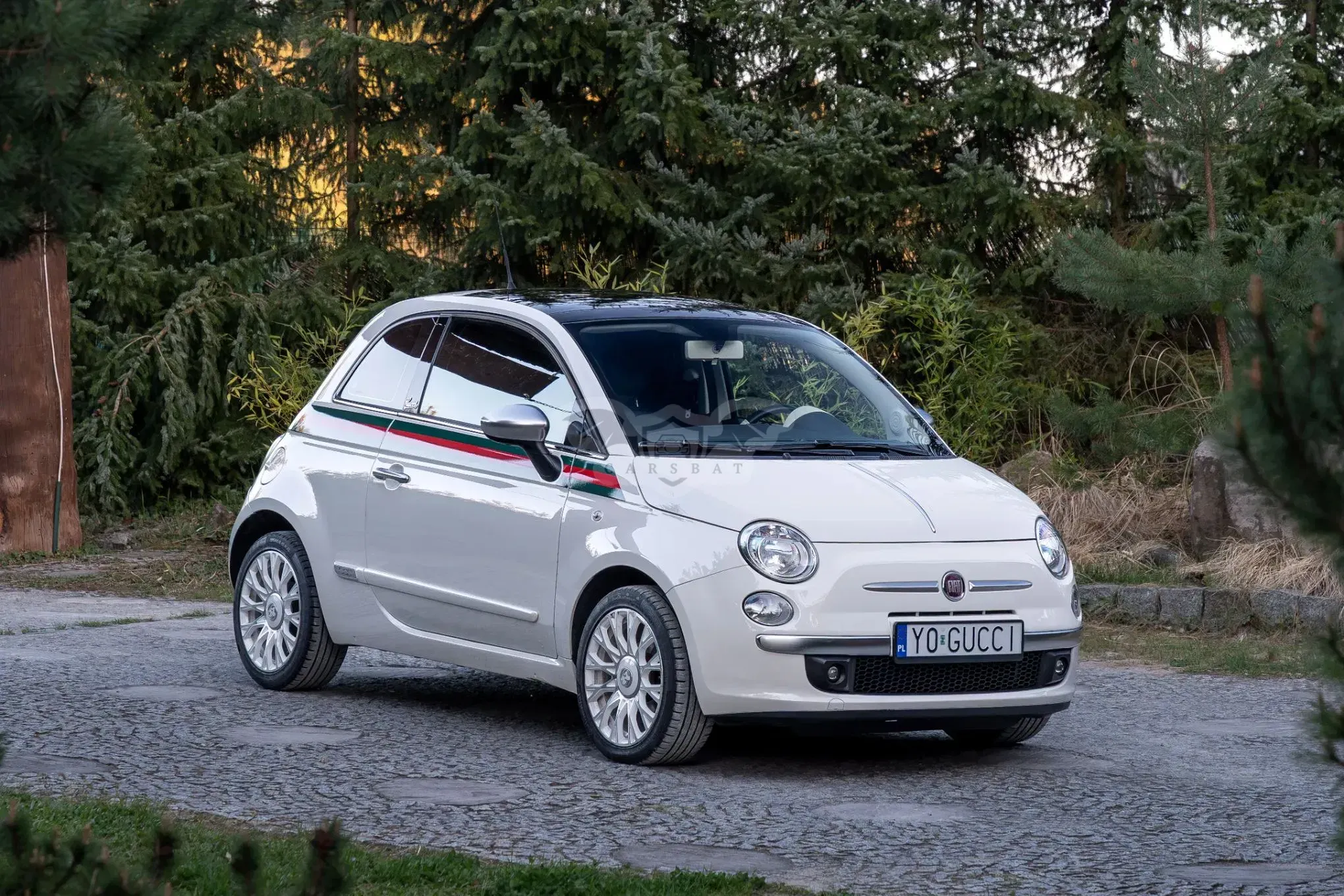 Fiat 500 1.2 Dualogic by Gucci 2011