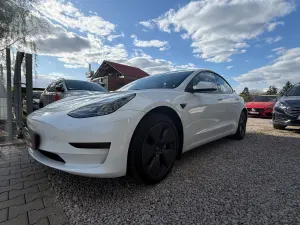 Tesla Model 3 RWD 2022