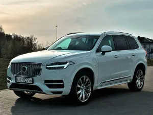 Volvo XC90 II T8 AWD Plug-In Hybrid Inscription 7os 2018