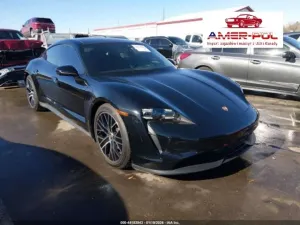 Porsche Taycan 2022