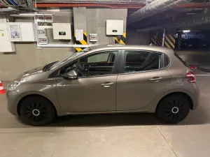 Peugeot 208 I 82 VTI Style 2013