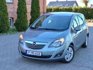 Opel Meriva II 1.7 CDTI 150 Jahre 2011
