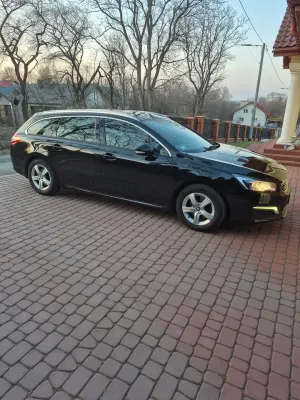 Peugeot 508 I 2.0 HDi Active 2015