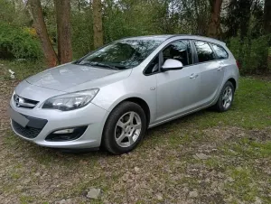 Opel Astra J 1.7 CDTI 2013