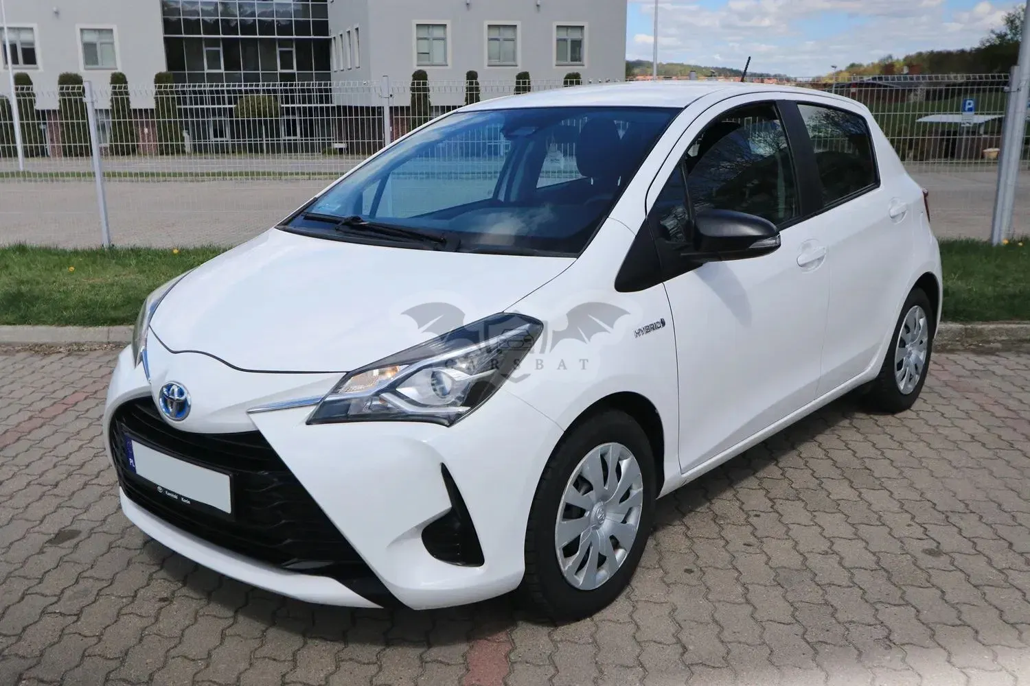 Toyota Yaris III Hybrid 100 Active EU6 2017