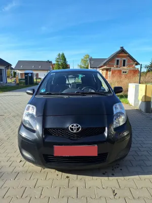 Toyota Yaris II 1.33 Luna 2009