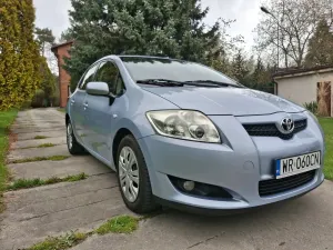 Toyota Auris I 1.4 VVT-i Terra 2007