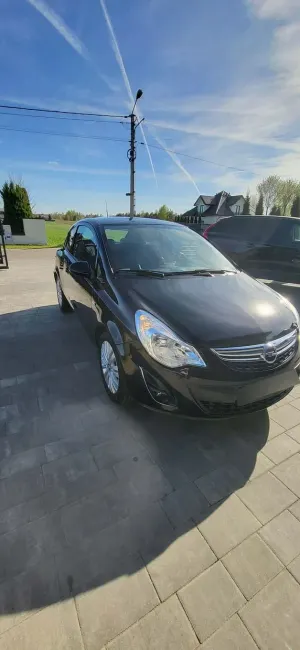 Opel Corsa D 1.2 16V Cosmo 2011
